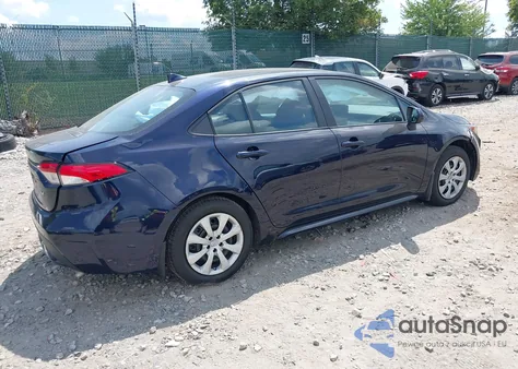 2022 Toyota Corolla Le z USA, uszkodzony, nr VIN 5YFEPMAE1NP336983